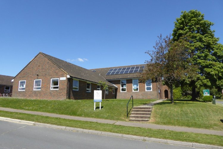 Nutley War Memorial Hall on a clear day